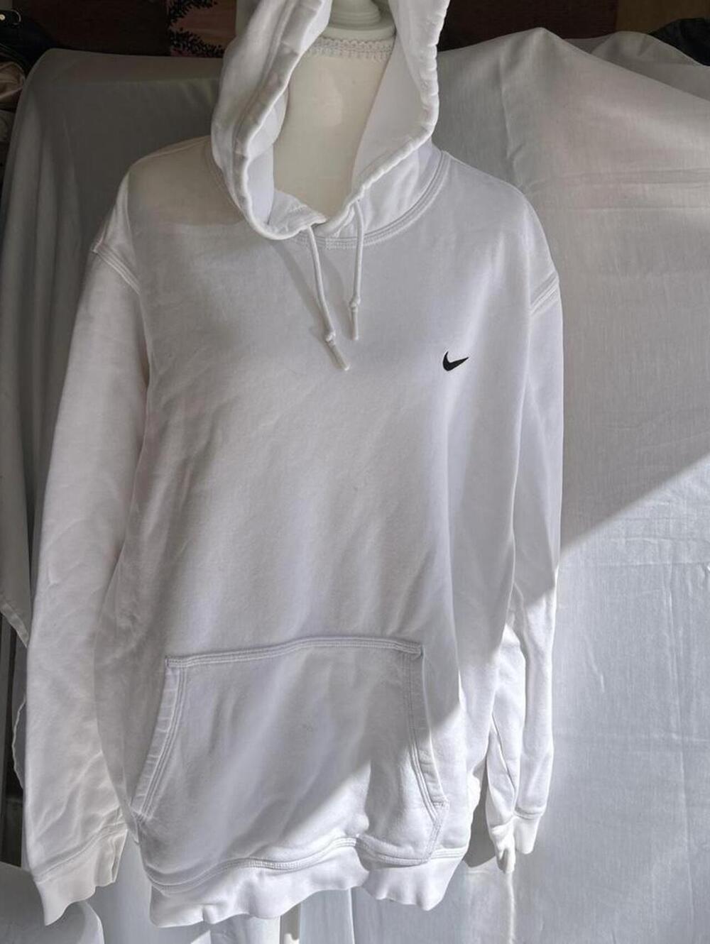 Nike Men's White Hoody